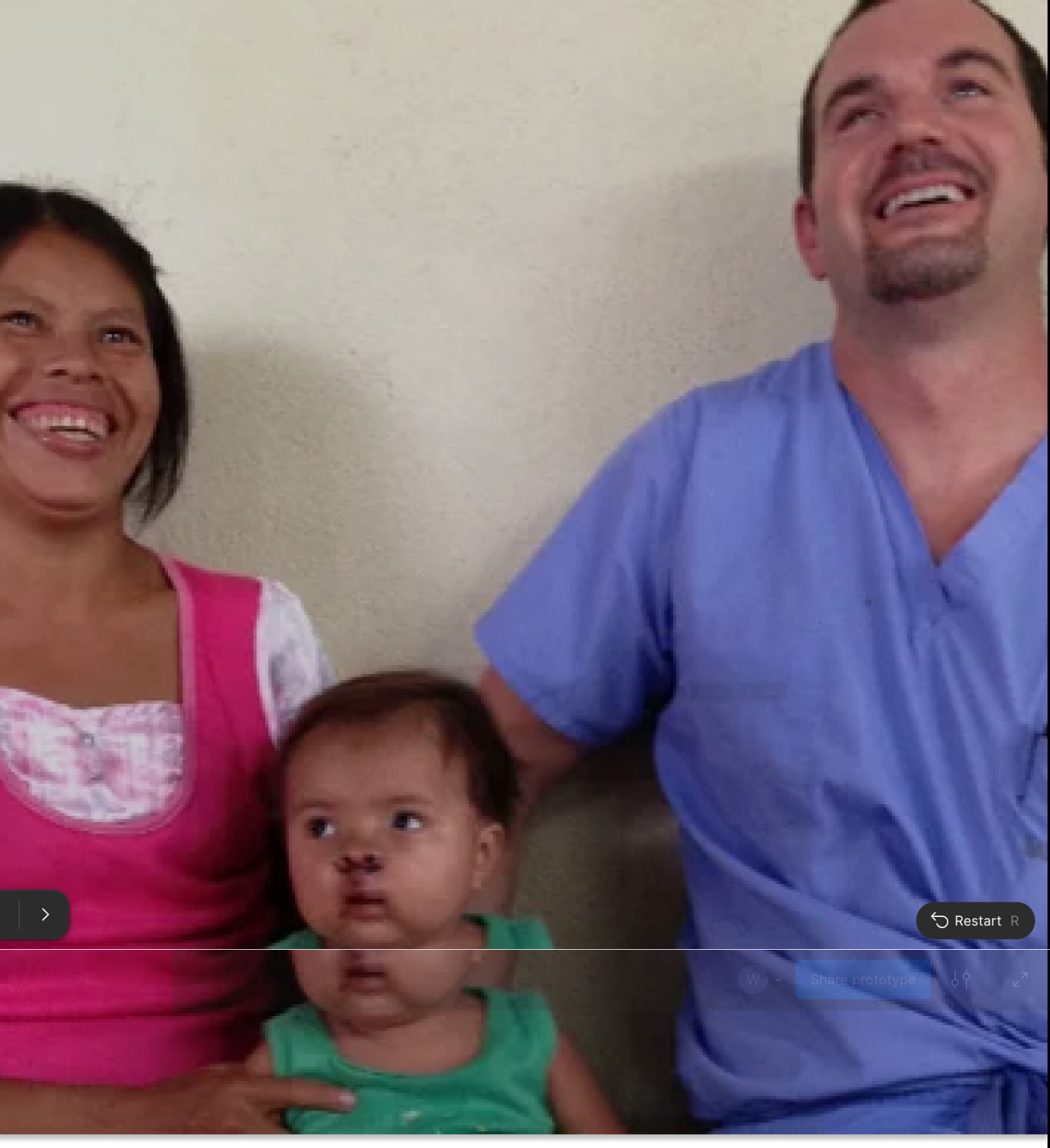 Dr. Smith with a Nicaraguan mother and child